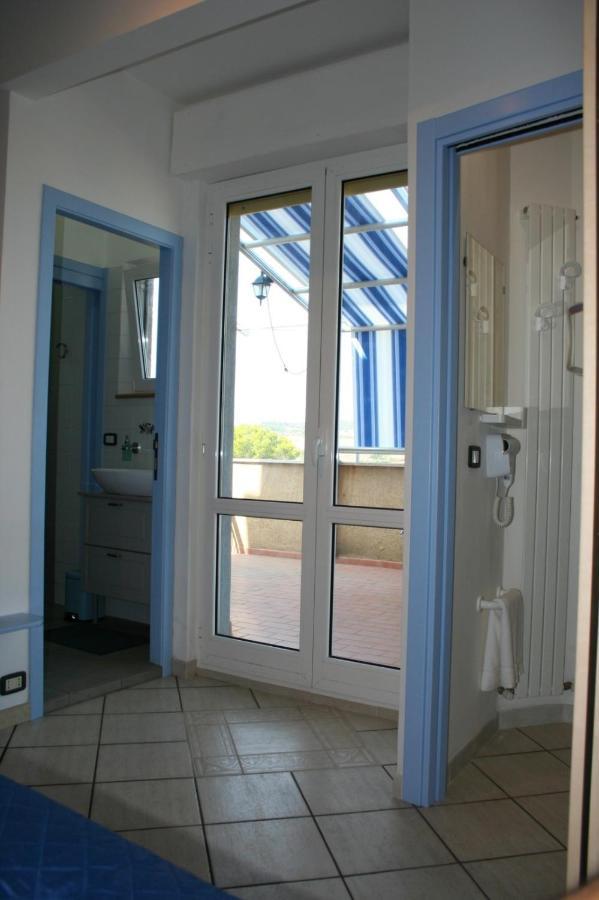 B&B Le Tre Palme 安科纳 外观 照片